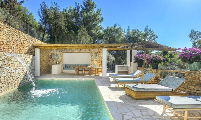 Sant Carles de Peralta House | Gorgeous home in San Carlos/Sant Carles