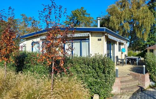 Heinkenszand House | Gorgeous Home In Heinkenszand With Wifi