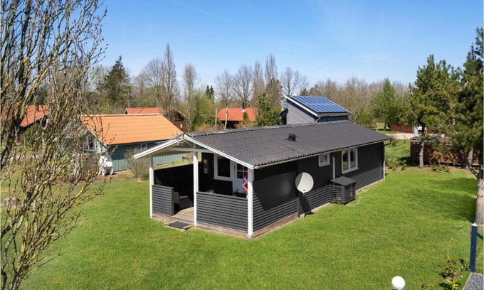 Hovborg House | Gorgeous Home In Hovborg With Kitchen