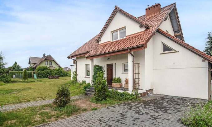 Suleczyno House | Gorgeous home in Miciszewice with WiFi
