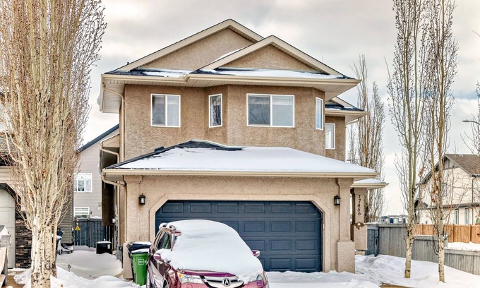 Northwest Edmonton House | Gorgeous home in Newcastle; close to many amenities