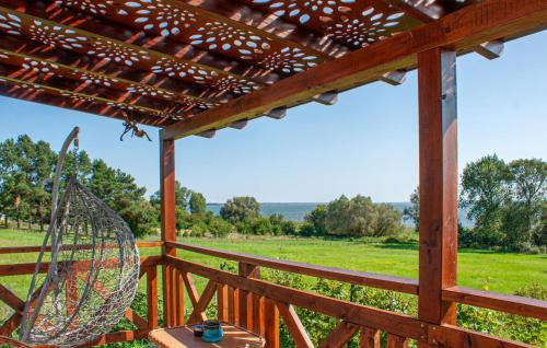 gmina Wolin House | Gorgeous Home In Wolin With Kitchen
