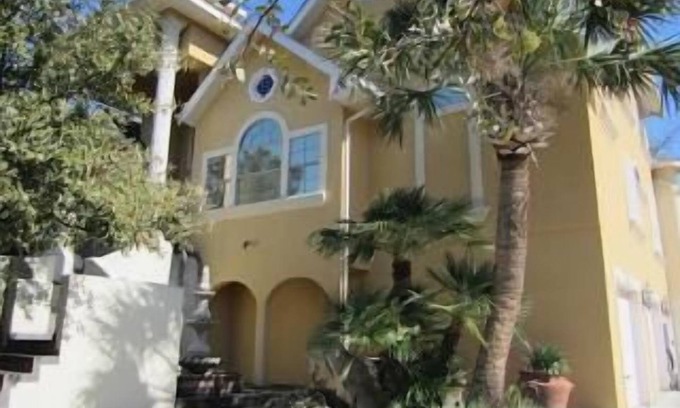Legend Hills Condo | Gorgeous La Cantera Condo - In one of the Top Visitor areas of San Antonio