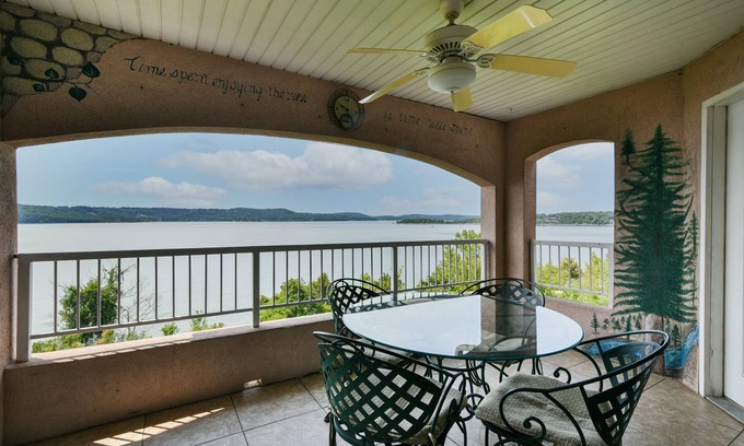 Hollister Condo | Gorgeous Lake View 3BR Condo~Near Marina~Pool~FREE TICKETS INCLUDED! (700EP)