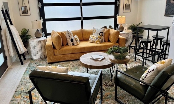Geneva House | Gorgeous, Newly Built Guesthouse In Charming Downtown Geneva!