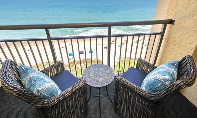 Myrtle Beach Condo | GORGEOUS OCEANFRONT MYRTLE BEACH CONDO ON GOLDEN MILE
