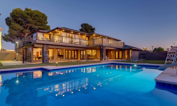 Rancho Oakey House | Gorgeous Pool/Spa Home near the Strip