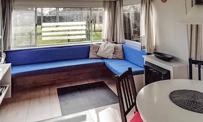 Tzummarum House | Gorgeous (sta)caravan in Tzummarum