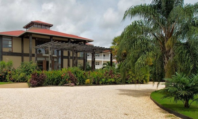 Placencia Resort | Gorgeous Two-Bedroom Ocean Suite at Umaya Resort & Adventures