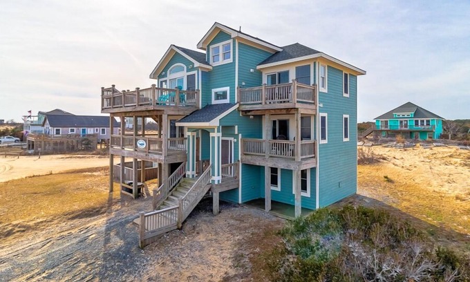 Corolla House | Gorgeous vacation rental in the secluded area of Carova NC!