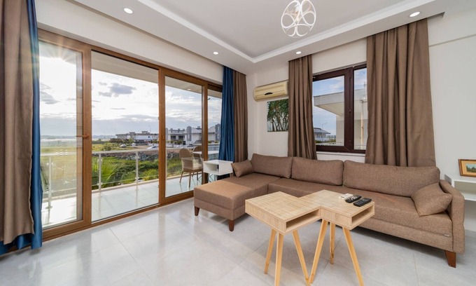 Lara Apartment | Gorgeus Flat w Pool and Beautiful View in Antalya