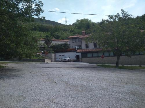 Nova Gorica House | Gostišče Oddih