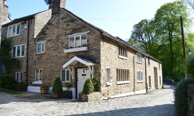 Stockport House | Goyt Cottage