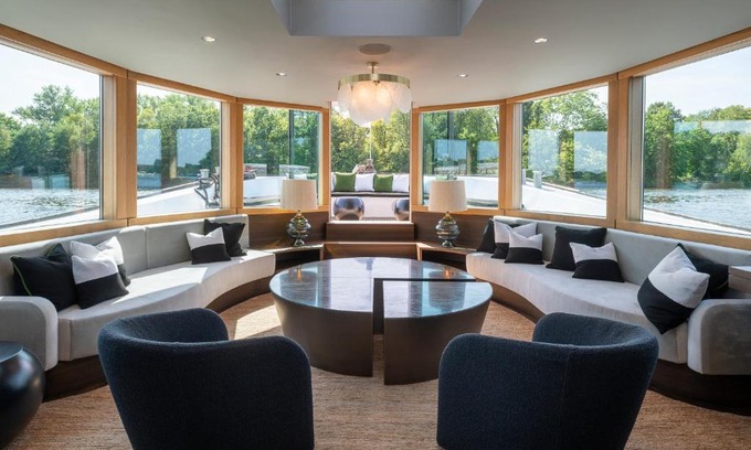 Rummelsburg Boat Rental | GRACE Suite mit zwei Schlafzimmern
