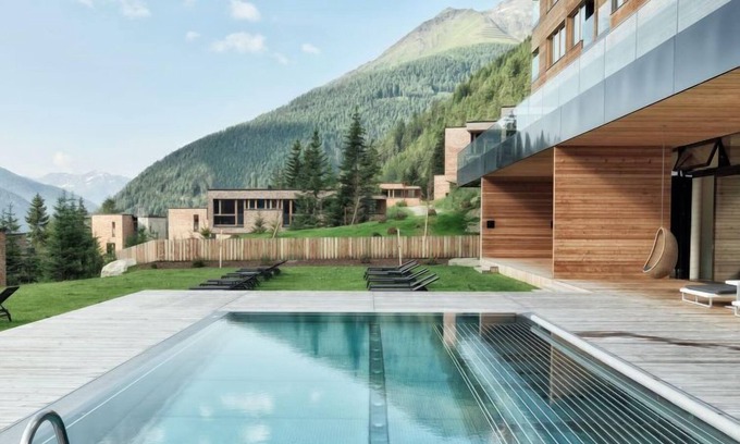 Großdorf House | Gradonna Mountain Resort (KAX102) by Interhome