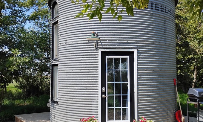 Picture Butte House | Grainbin converted into cozy house.