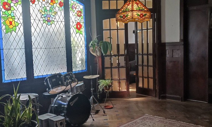 Downtown Santiago House | Gran Casona en Barrio Yungay, Recién Remodelada. Barrio muy Tranquilo y Céntrico