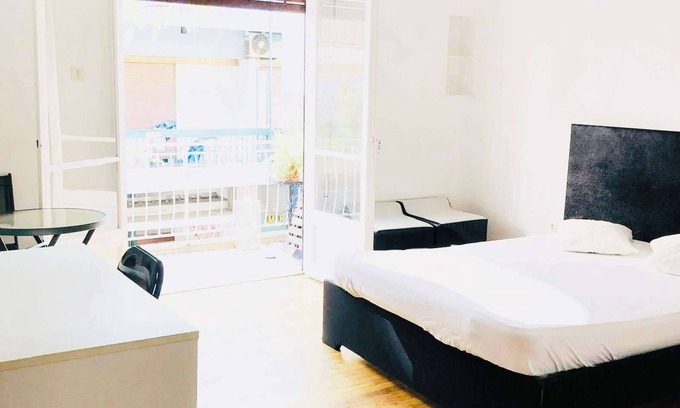 Kypseli Apartment | Grand 4 Bd Flat with Classical Touches in Kipseli