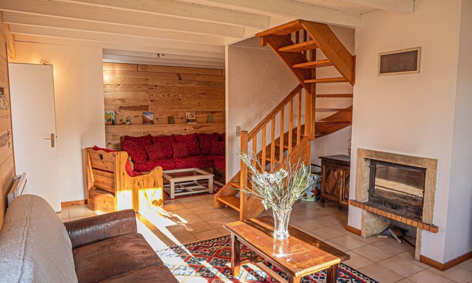 Girmont-Val-d'Ajol House | Grand Chalet Niché Dans la Nature Vosgienne