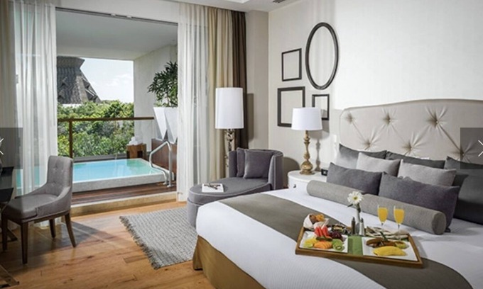 Villa Juarez House | GRAND LUXXE THREE BEDROOM SPA SUITE