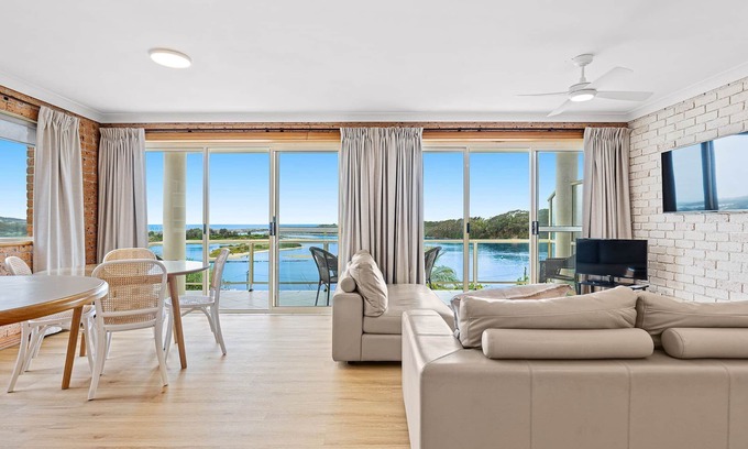 Narooma Apartment | Grand Pacific 1 Unit 1 - Ground Floor