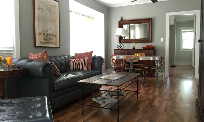 Fulton Heights House | Grand Rapids Fulton Heights Comfy Cottage HOUSE Corporate Rental