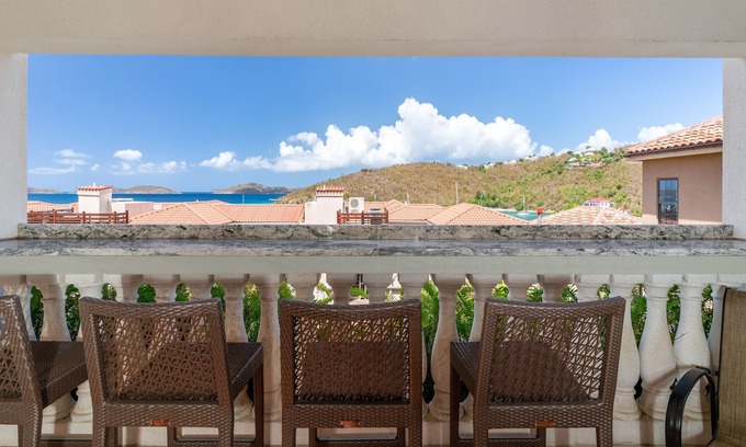 Estate Enighed Apartment | Grande Bay Resort “Somewhere in the Sun" Studio- Book your Winter in Paradise!