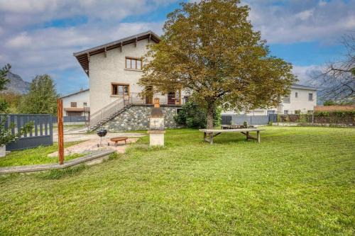 Crolles Villa | Grande Maison proche ST Micro