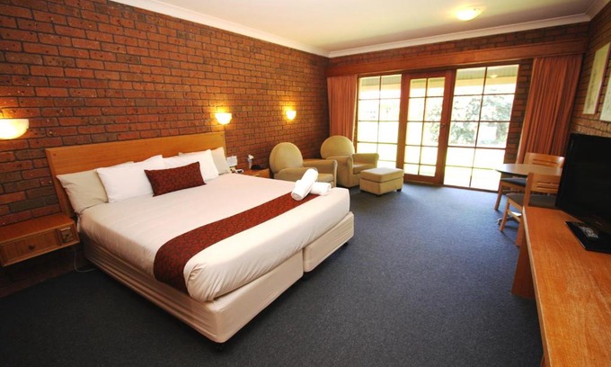 Hamilton Hotel | Grange Burn Motel