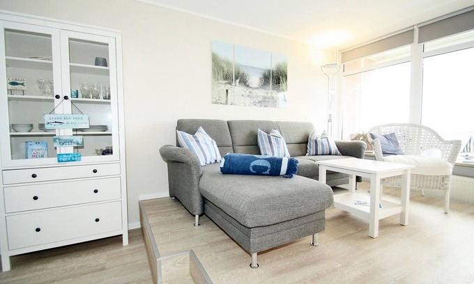 Heiligenhafen Apartment | Great apartment with a fantastic view over the Baltic Sea to the west side!