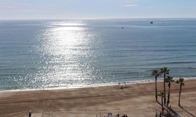 Calpe City Center Apartment | Great Apartment, with wiffi, a/a, next to beach and promenade.