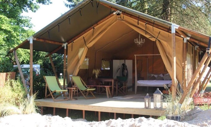 Großensee Apartment | Great Lake Lodge - Spektakulärer Glampingurlaub am Großensee