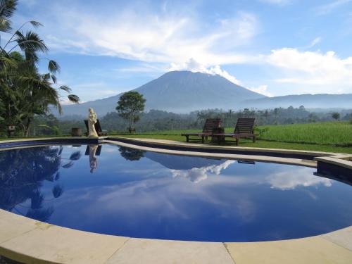 Selat Resort | Great Mountain Views Villa Resort