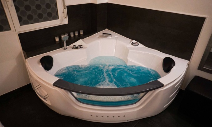 Arenas de San Pedro Apartment | Gredos Loft Apartment (with jacuzzi)