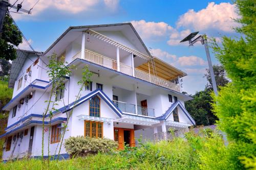 Devikolam Hotel | Green Cove Munnar