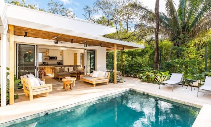 Playa Guiones Villa | Green house 1&2 Green Complex