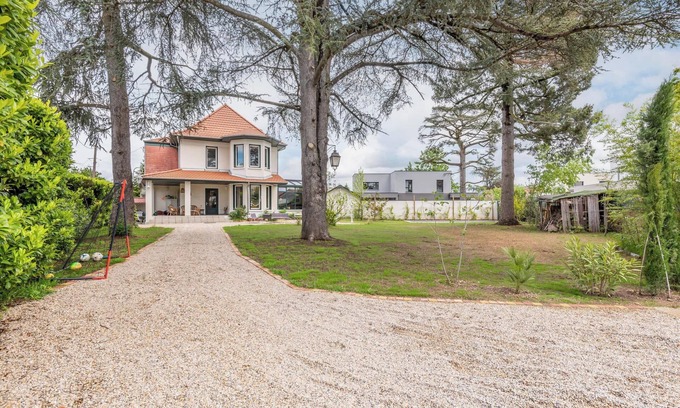 Vassieux - Crepieux Villa | Green Place - Amazing house with swimming pool