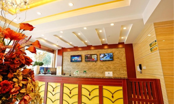 Yuzhou District Hotel | GreenTree Inn Guangxi Yulin Jincheng Commercial Building Shell Hotel