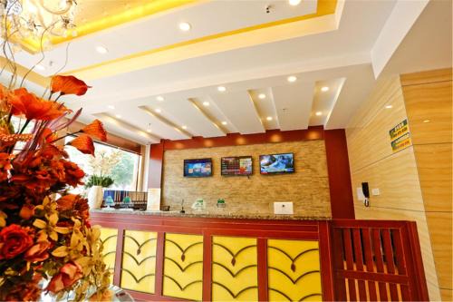 Hong'an County Hotel | GreenTree Inn Hubei Huanggang Hong An Wal-Mart Plaza Business Hotel