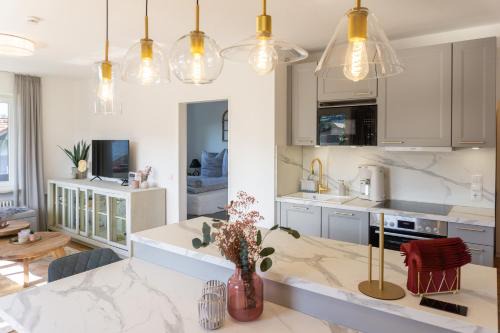 Sonthofen Apartment | Große helle moderne Wohnung mit Balkon und Aussicht HBS
