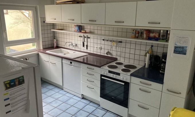 Hastedt Apartment | Großzüge Wohnung für Fünf Erwachsene Oder Kinder