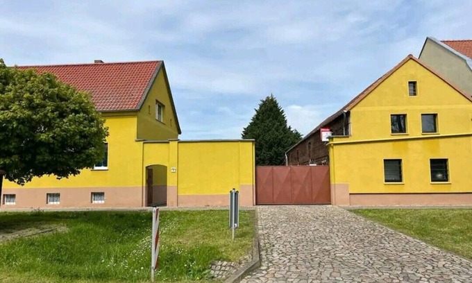 Magdeburg Apartment | Großzügige Ferienwohnung im Grünen, Perfekt für Radfahrer