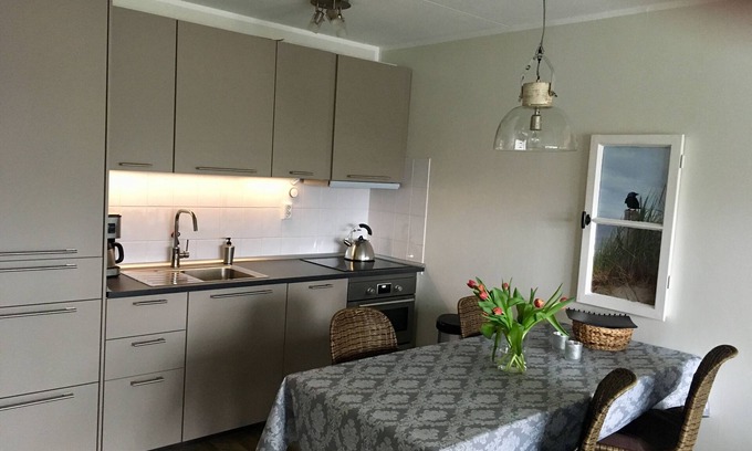 Callantsoog Apartment | Ground floor apartment with south-facing terrace 100 m from the beach