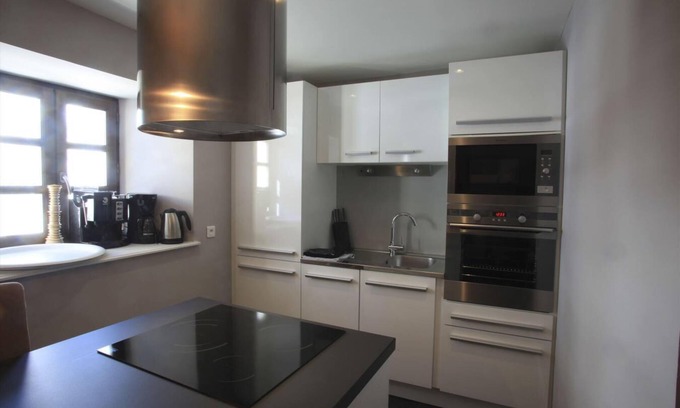 Valloire Apartment | Ground floor, parking, tv, ski locker, 61m², Valloire