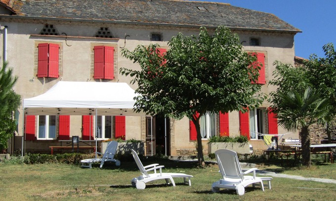 Serenac House | Group accommodation for 15 people