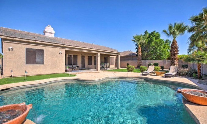 Palm Valley House | Group Getaway with Pool and Putting Green in Goodyear