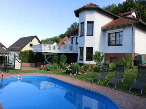 Ballenstedt Villa | Group Hideaway with Pool
