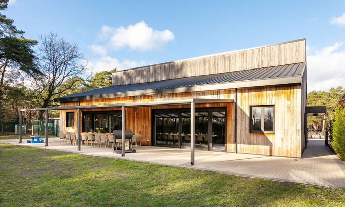 Eksel House | Group house on the grounds of a holiday park