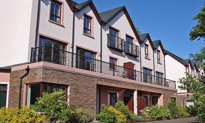 Killorglin House | Grove Lodge by Interhome