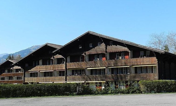 Zweisimmen Nr Gstaad Apartment | Gstaad Apartment Sleeps 8 WiFi